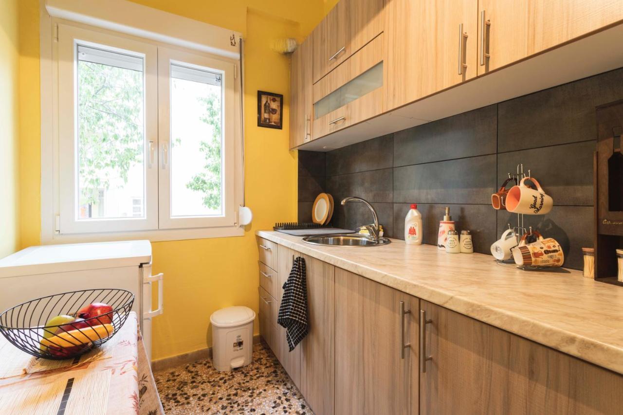 Lovely Small Apartment At Heraklion Center Exterior foto